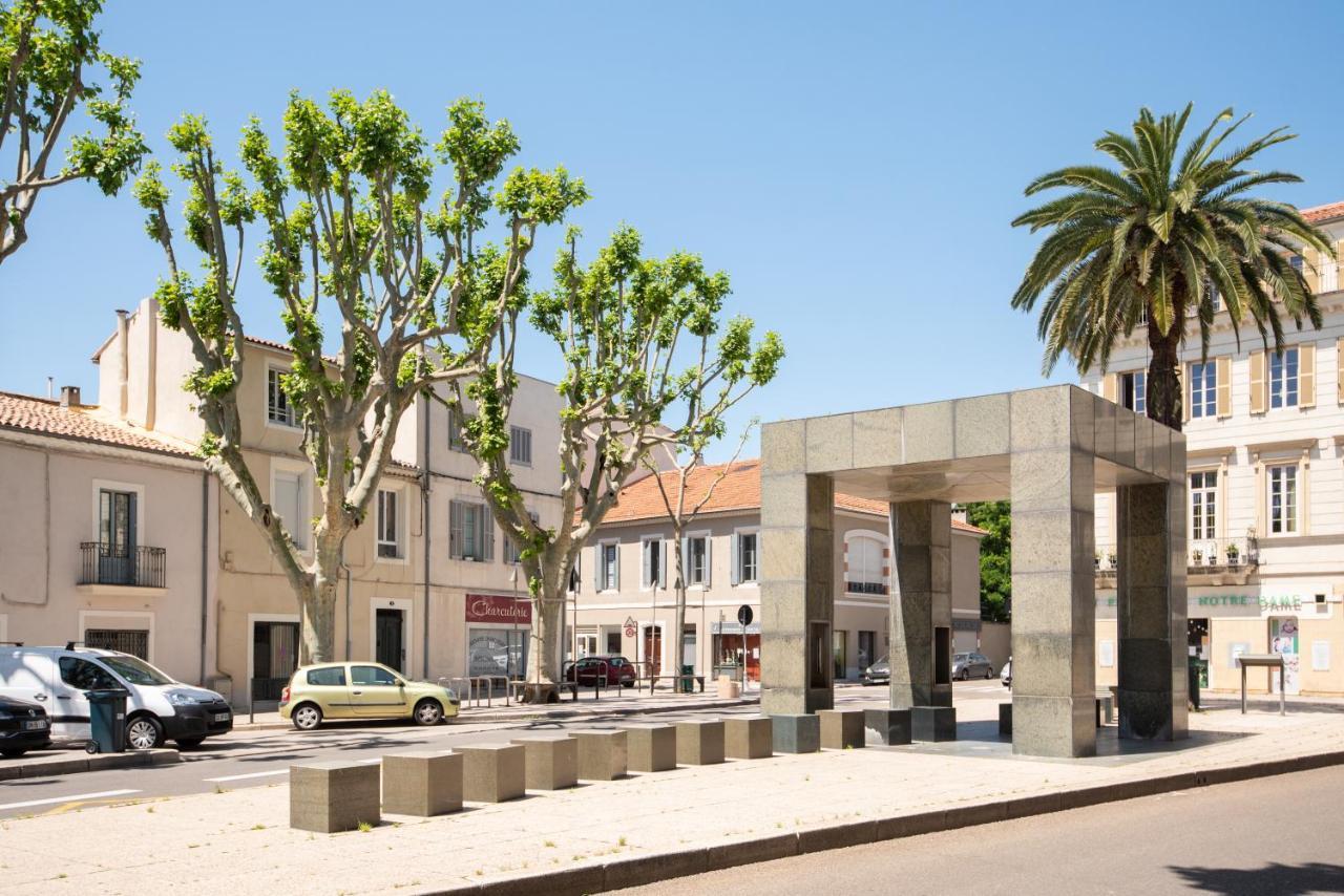Domus Titus Spacieux T2 Proche De La Gare Nîmes Buitenkant foto